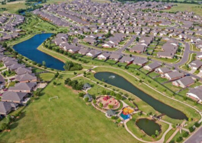 IDEAL HOMES – RESIDENTIAL NEIGHBORHOODS